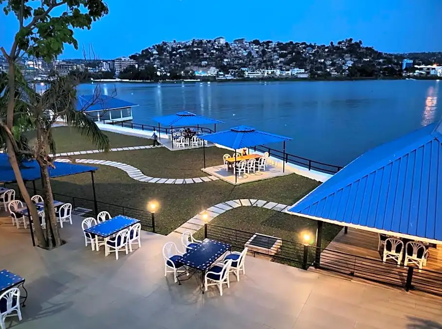 Hotel Tilapia